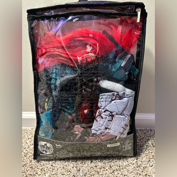 Spirit Halloween: Signature Collection Adult Sally Costume Size Small (4-6) - Picture 3 of 3